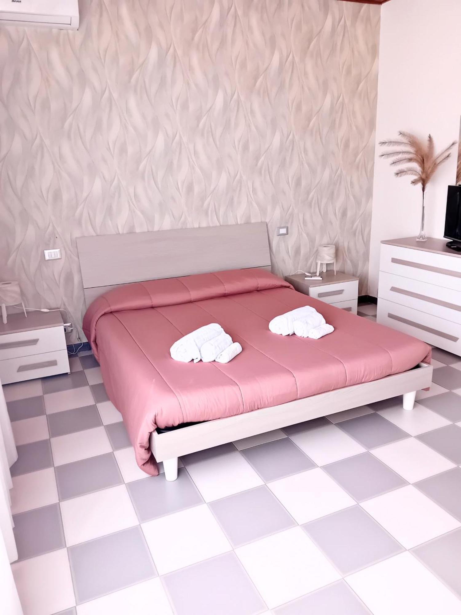 Sikelia Room カステッランマーレ・デル・ゴルフォ エクステリア 写真