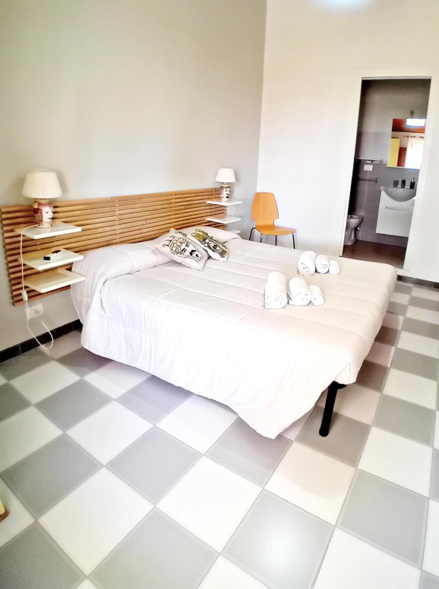 Sikelia Room カステッランマーレ・デル・ゴルフォ エクステリア 写真